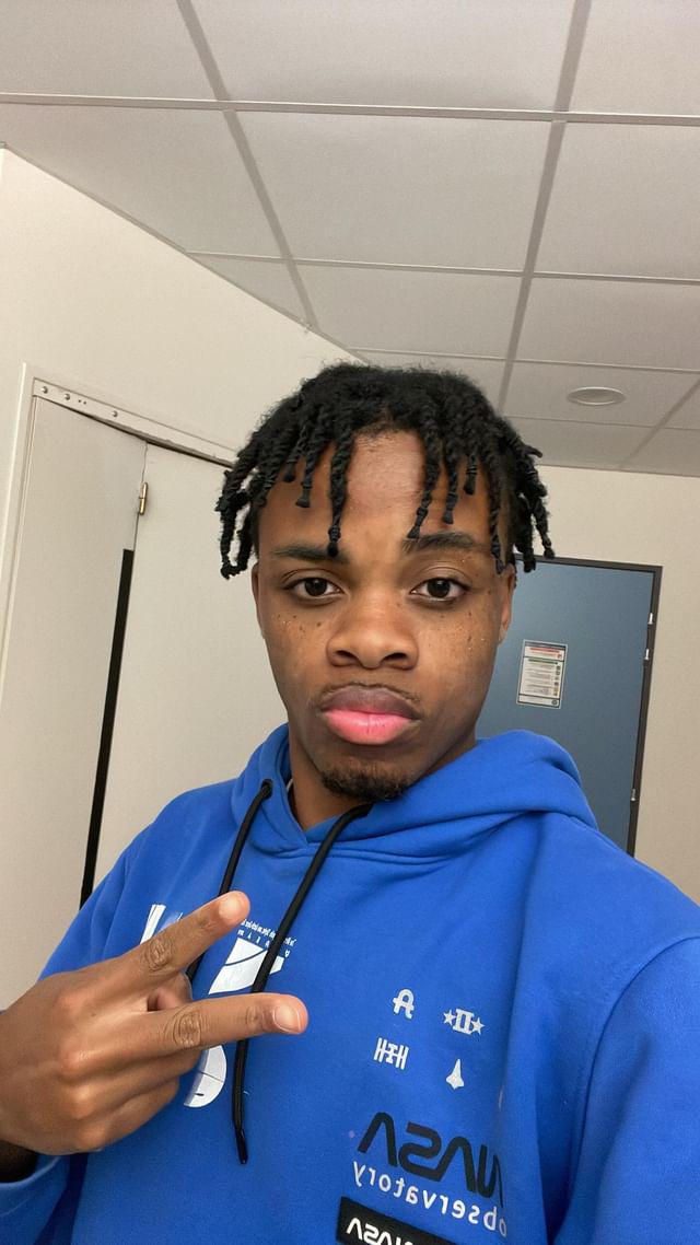 Profil de Manzon, 21 ans, Sex à Prud'homme