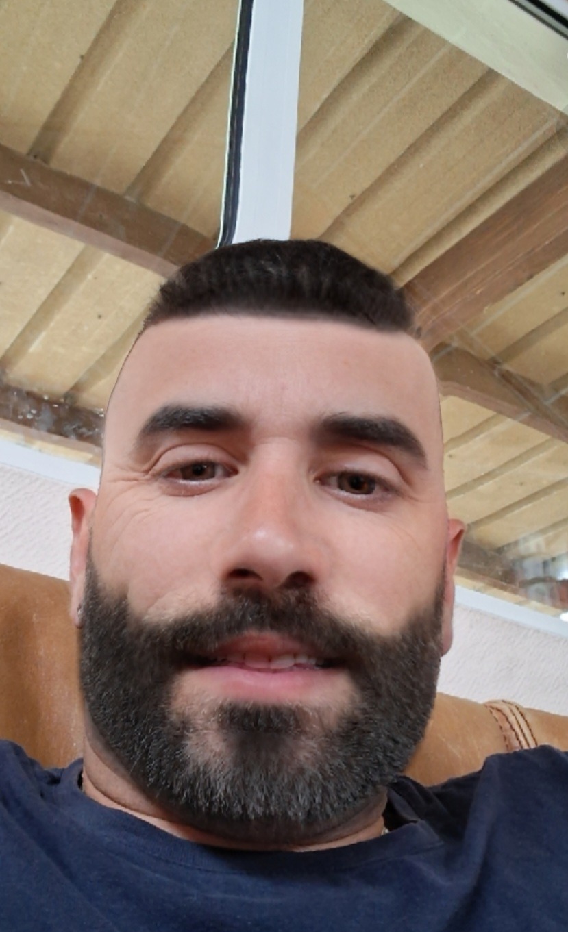 Profil de Sadio, 39 ans, Sex à Young