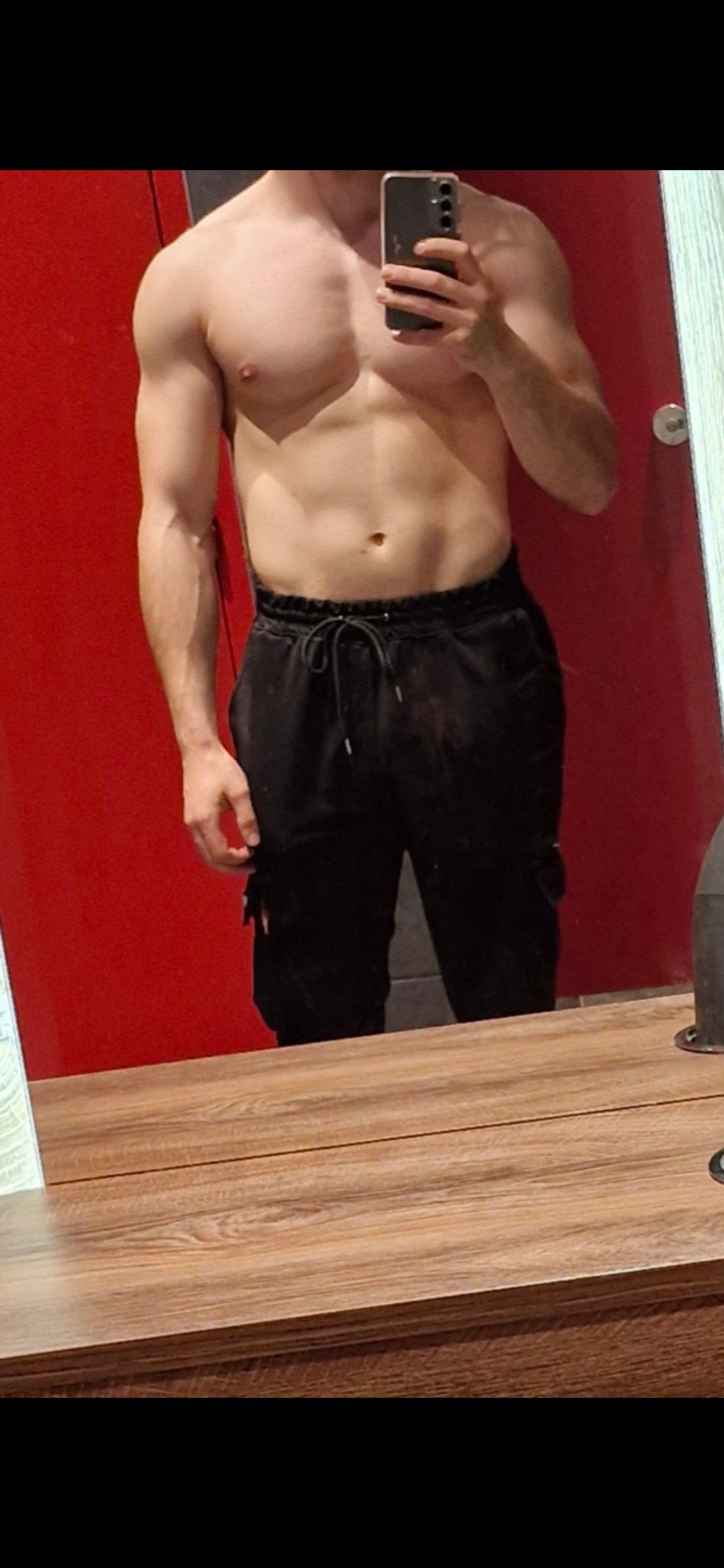 Profil de Chemsy, 25 ans, Sex à La Corne