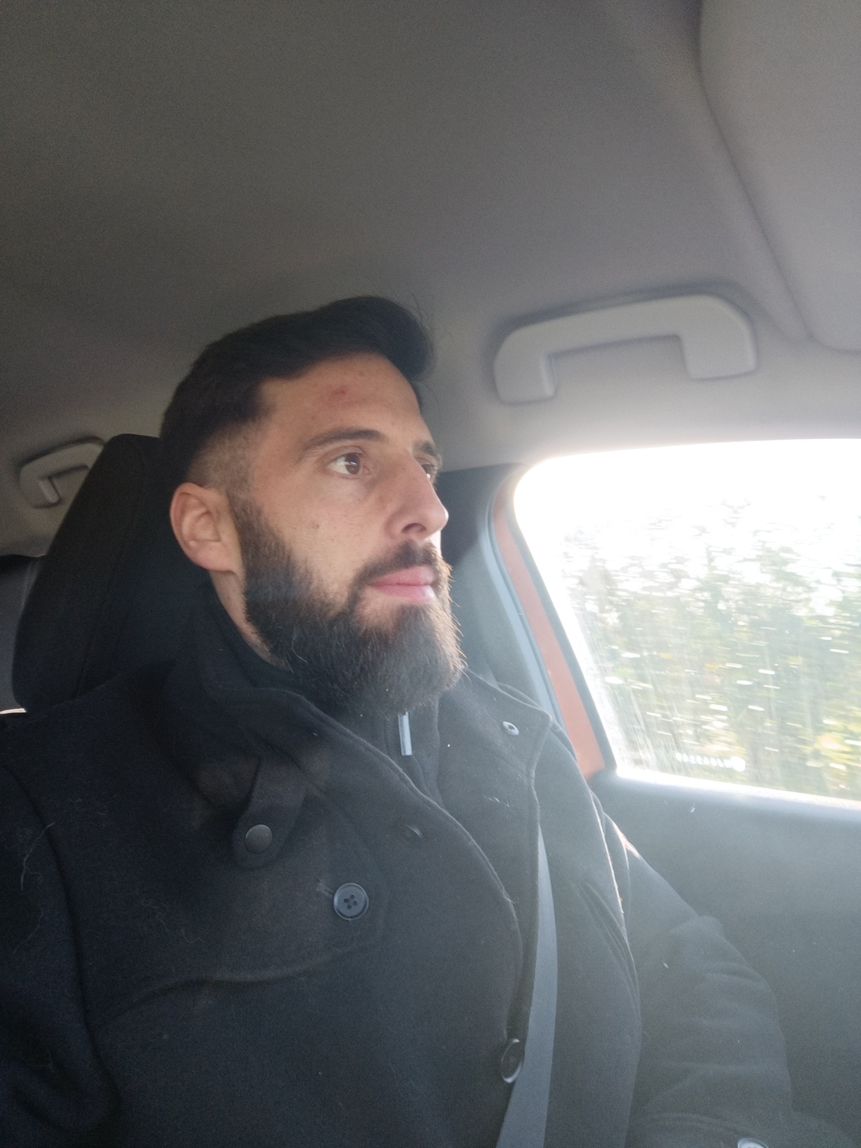 Profil de Rezki, 35 ans, Sex à Weyburn