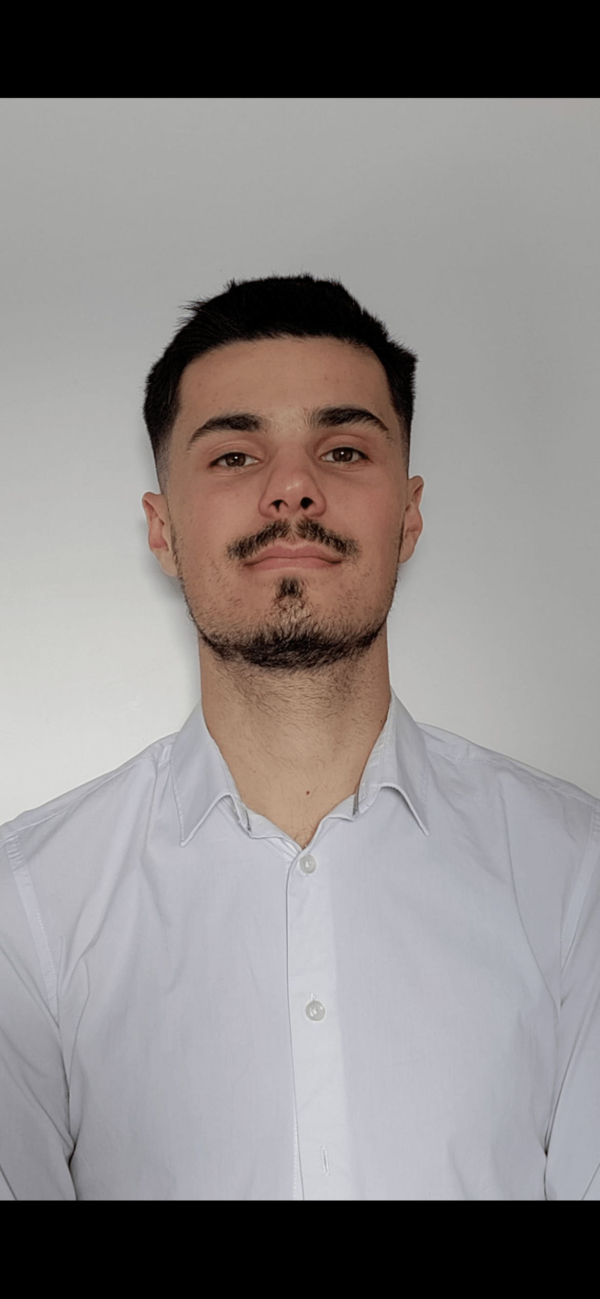 Profil de Mouaad, 22 ans, Sex à Barrhead