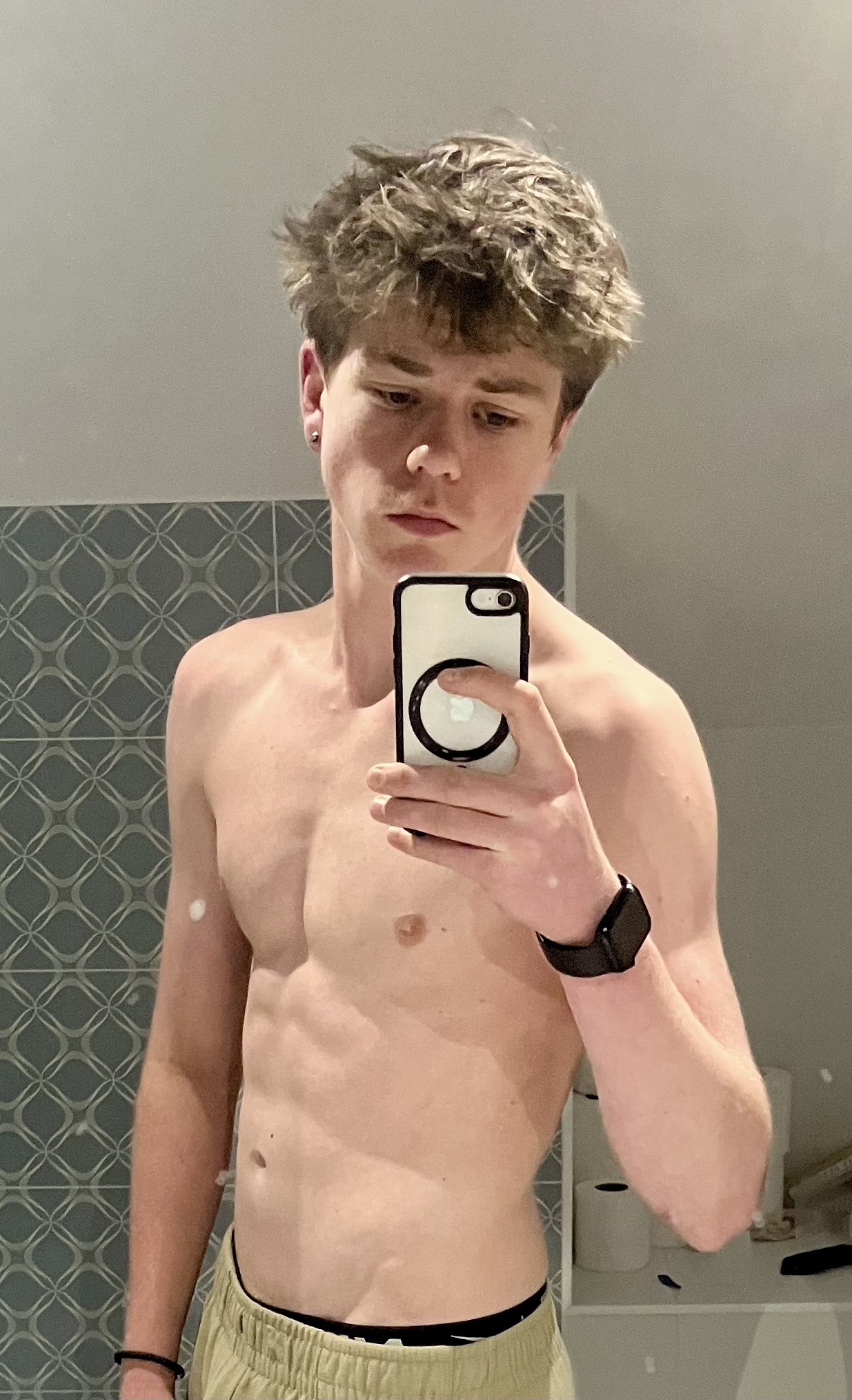 Profil de Eno, 19 ans, Sex à Medicine Hat